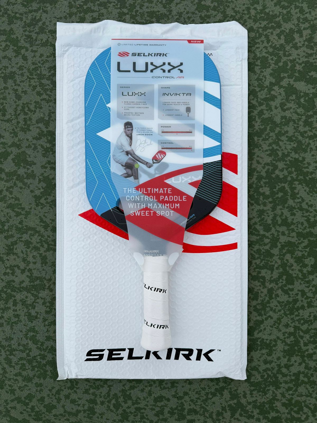 Selkirk LUXX Control Air - Invikta