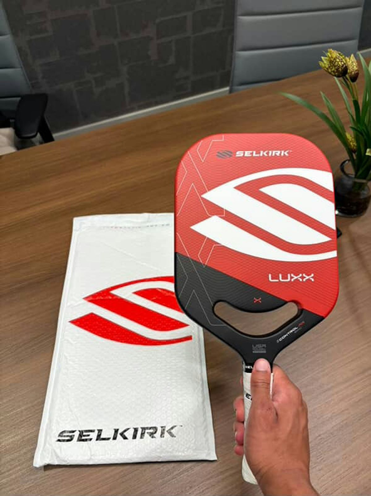 Selkirk LUXX Control Air - Invikta