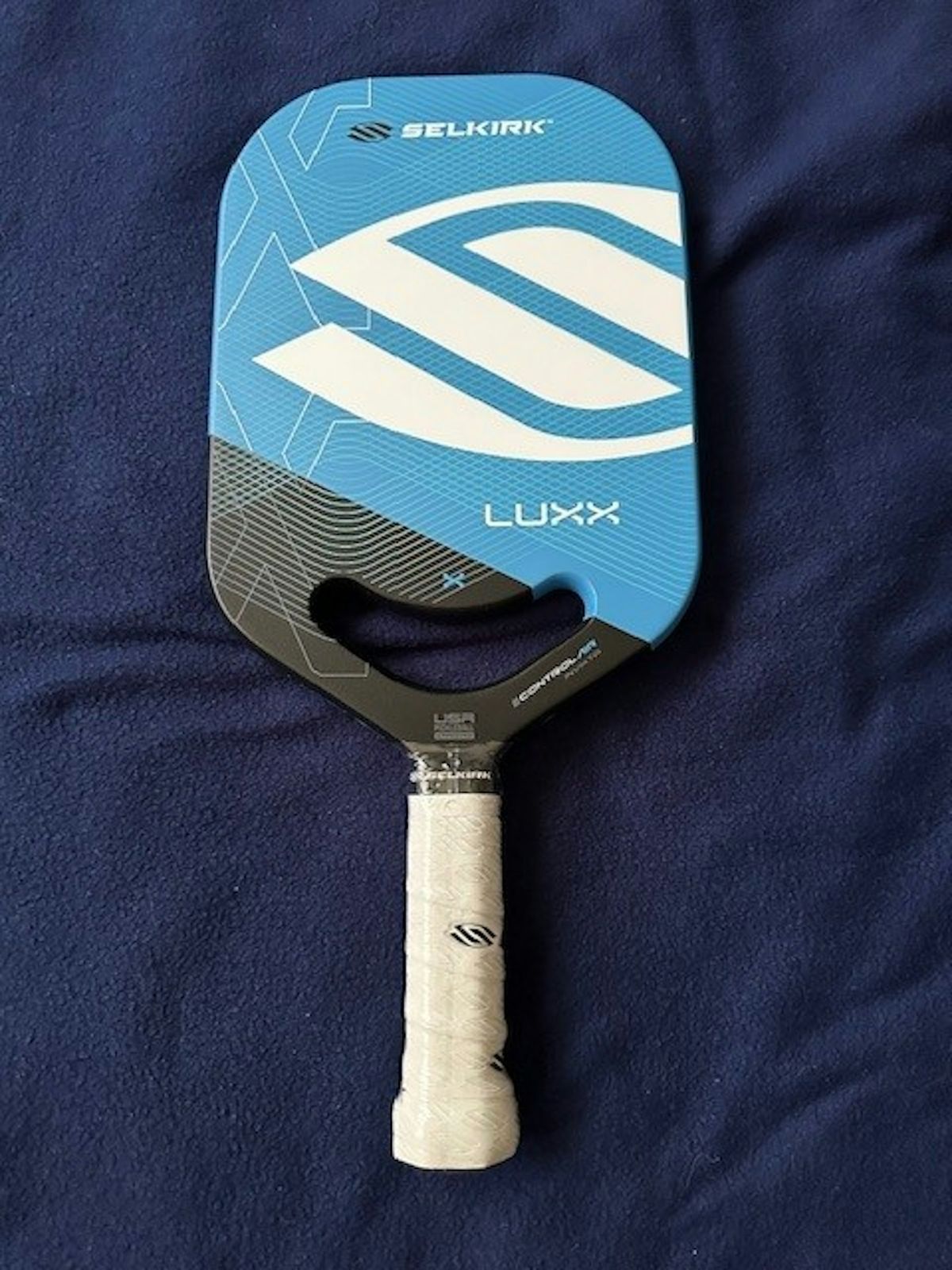 Selkirk LUXX Control Air - Invikta