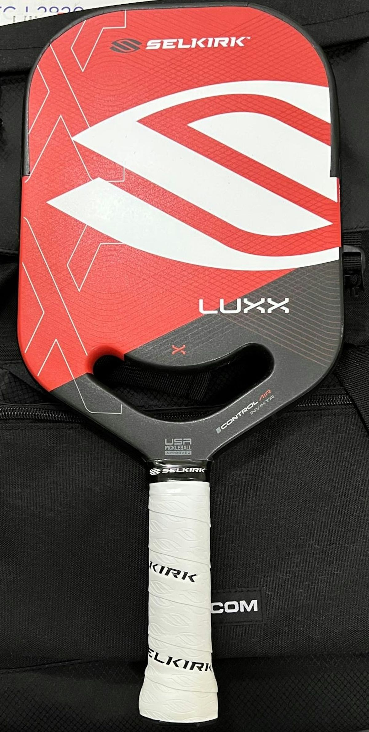 Selkirk LUXX Control Air - Invikta