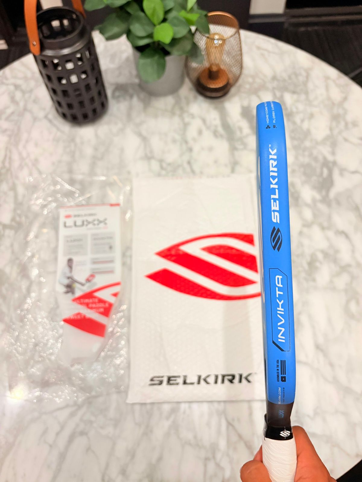 Selkirk LUXX Control Air - Invikta