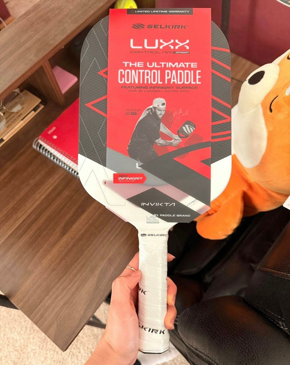 Selkirk LUXX Control Air with InfiniGrit - Invikta