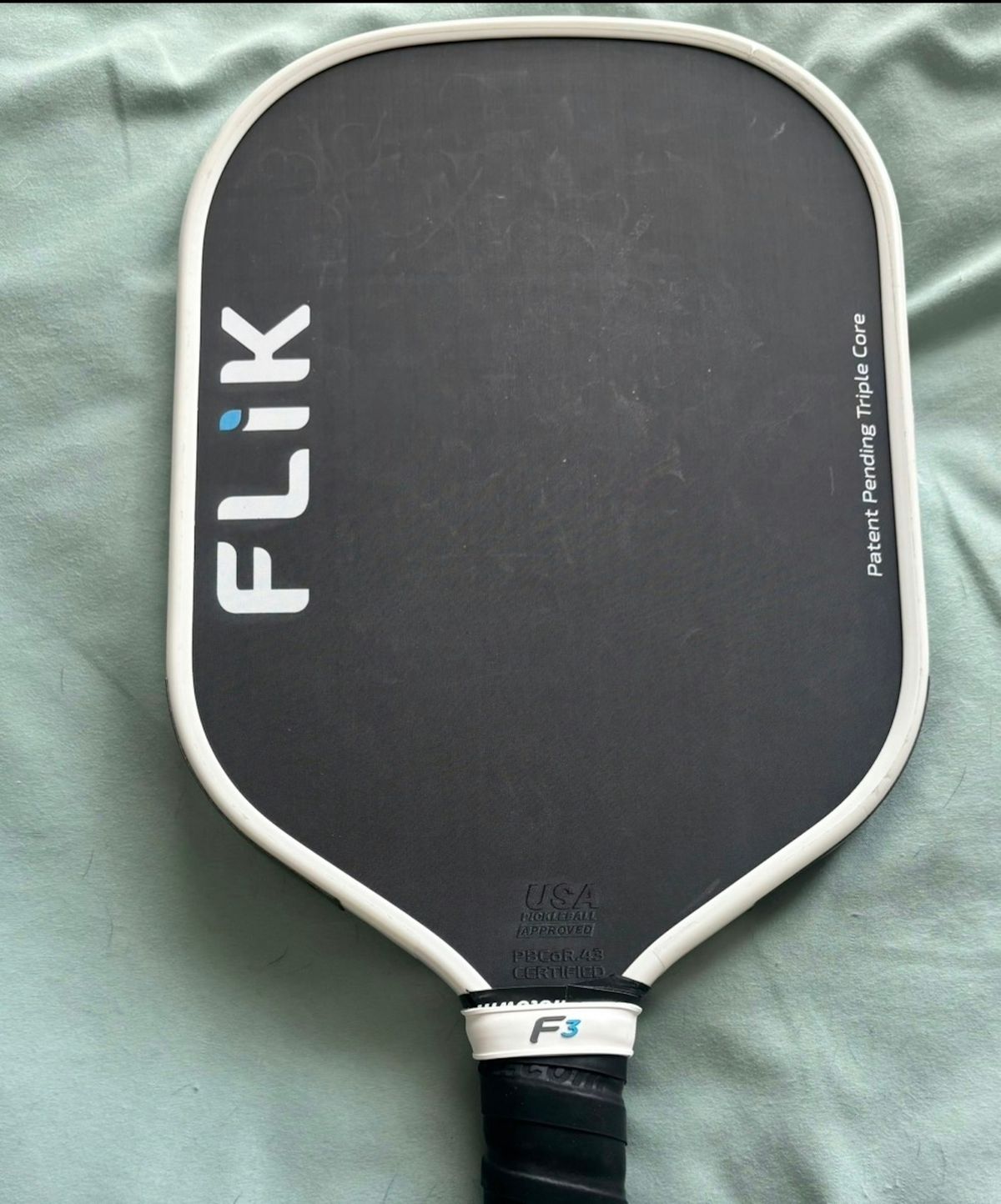 FLiK F3